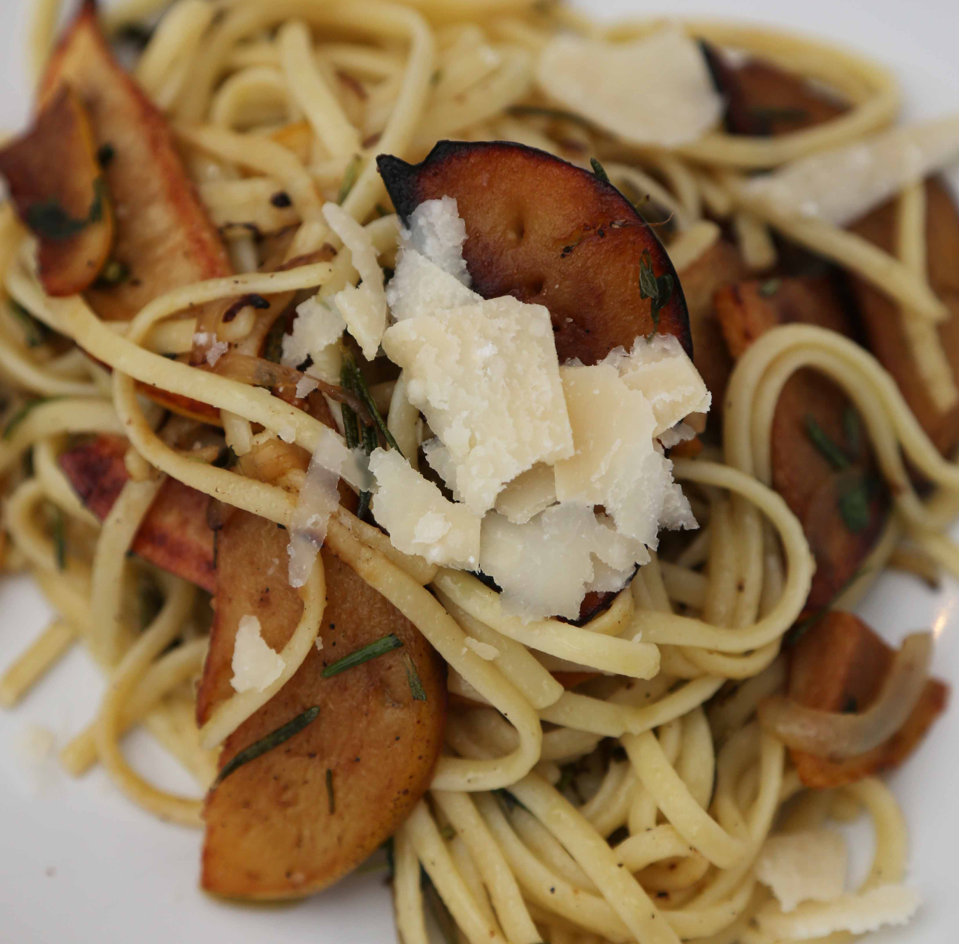 pasta mit frischen quitten